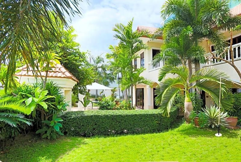 Sweet Villas Pattaya Exterior photo